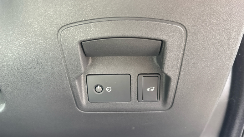 Land Rover Range Rover Velar 2.0 D200 MHEV Dynamic HSE 5dr Auto Diesel Estate